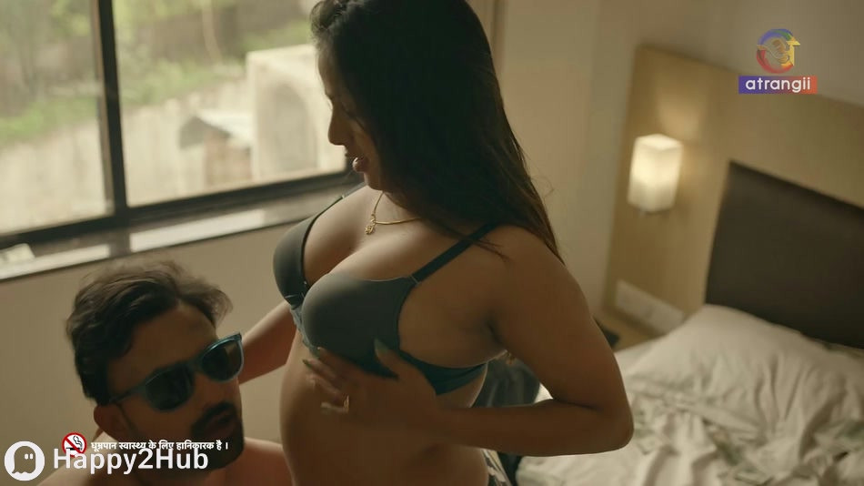 Chumbak Ep9 -Atrangii-Shyna Khatri Kamwali Sex