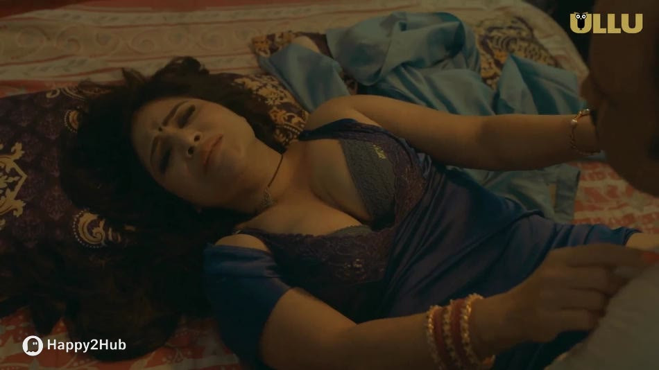 Tota Ep1 – Ullu Rajsi Verma Sasur Bahu Sex