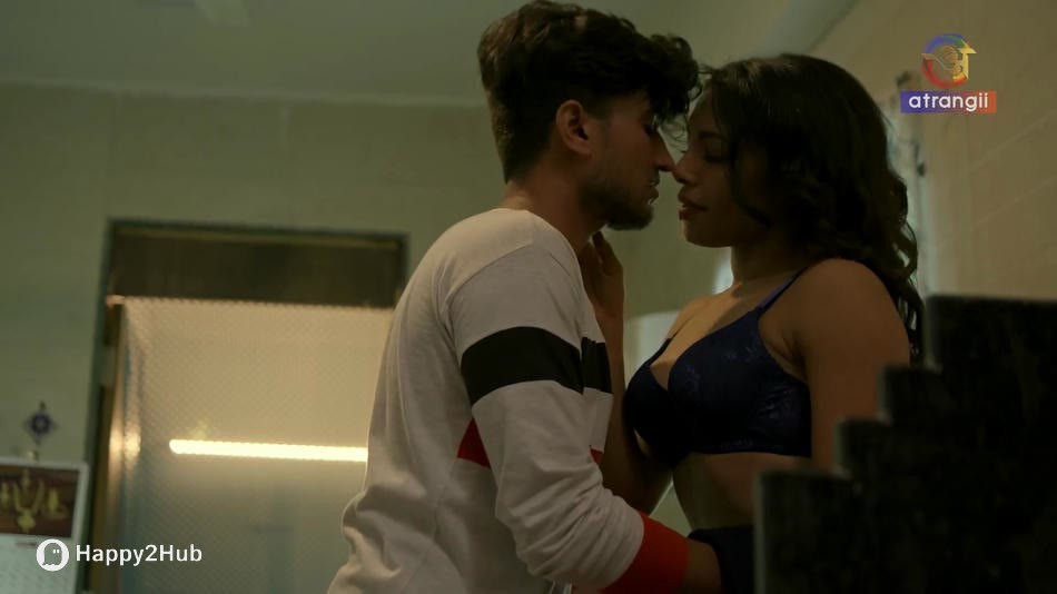 Graduate With First Class E2 – Desi Bhabhi Com