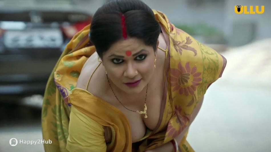 Namkeen E5 – Aabha Paul Bhabhi Sax Video