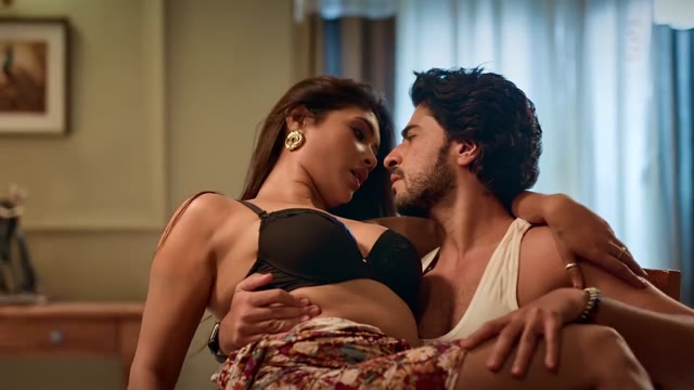 Crush E1 – Mahi Deshpande Bhabhi Ki Chudai Video